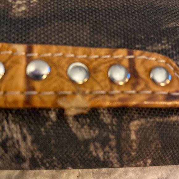 Camo Women's Wallet w/Rhinestones. - Picture 5 of 7